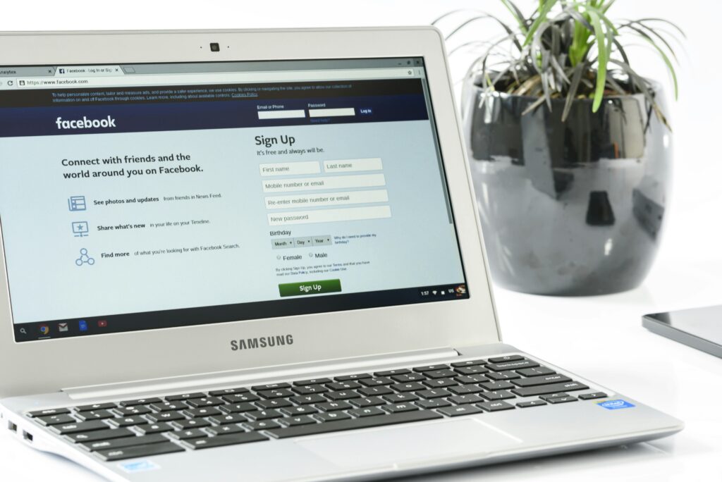 Meta-Facebook Page Laptop